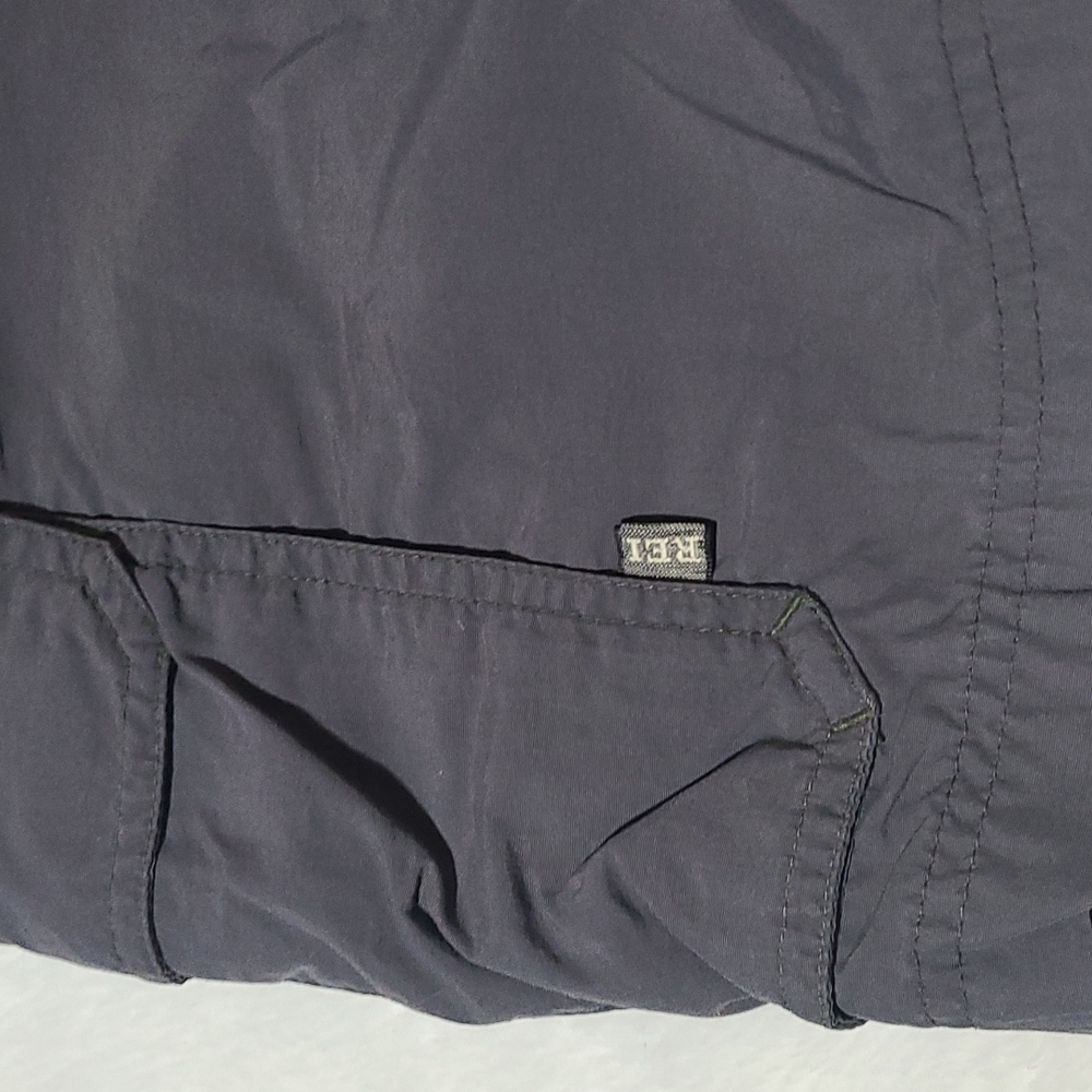 REI Mens Shorts - Picture 3 of 8